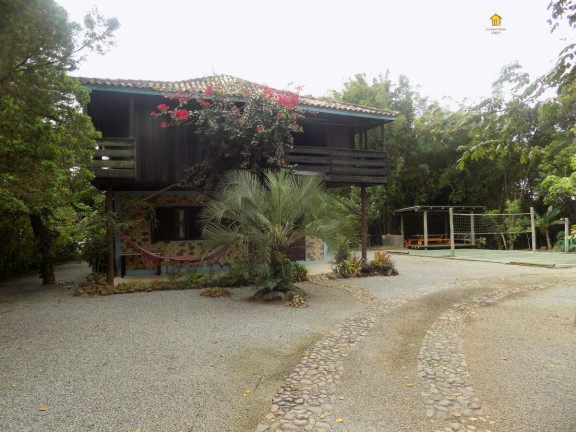 Casa com 4 Quartos à Venda, 220 m² em Alto Arroio - Imbituba