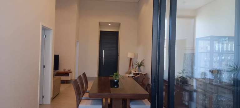 Imagem Casa com 3 Quartos para Alugar, 224 m² em Samambaia Parque Residencial - Bauru Imagem Casa com 3 Quartos para Alugar, 224 m² em Samambaia Parque Residencial - Bauru