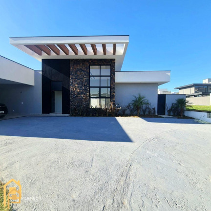 Imagem Casa com 4 Quartos à Venda, 186 m² em Bairro Do Grama - Caçapava Imagem Casa com 4 Quartos à Venda, 186 m² em Bairro Do Grama - Caçapava