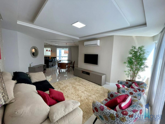 Apartamento com 3 Quartos à Venda, 147 m² em Centro - Balneário Camboriú