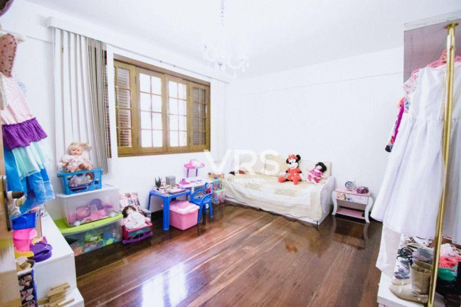 Imagem Casa com 4 Quartos à Venda, 232 m² em Carlos Guinle - Teresópolis Imagem Casa com 4 Quartos à Venda, 232 m² em Carlos Guinle - Teresópolis