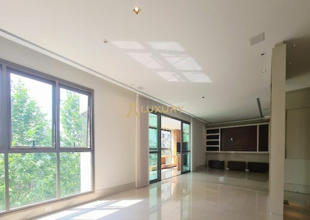 Imagem Imóvel com 4 Quartos à Venda, 263 m² em Vila Da Serra - Nova Lima Imagem Imóvel com 4 Quartos à Venda, 263 m² em Vila Da Serra - Nova Lima