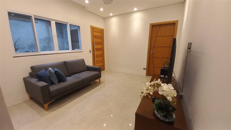 Imagem Casa com 2 Quartos à Venda, 72 m² em Mirim - Praia Grande Imagem Casa com 2 Quartos à Venda, 72 m² em Mirim - Praia Grande