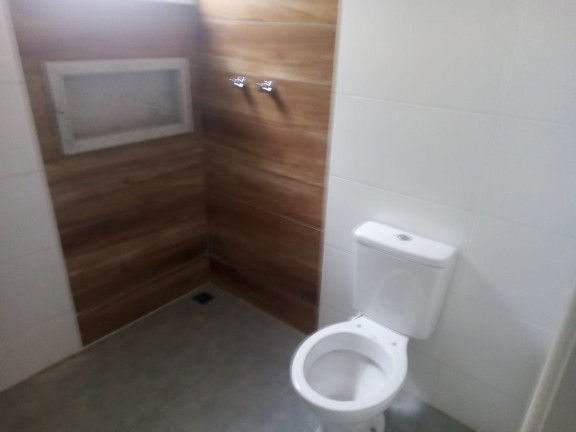 Imagem Casa com 3 Quartos à Venda, em Parque São Domingos - Pindamonhangaba Imagem Casa com 3 Quartos à Venda, em Parque São Domingos - Pindamonhangaba