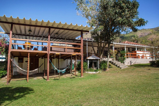 Imagem Imóvel com 18 Quartos à Venda, 980 m² em Iucas - Teresópolis Imagem Imóvel com 18 Quartos à Venda, 980 m² em Iucas - Teresópolis