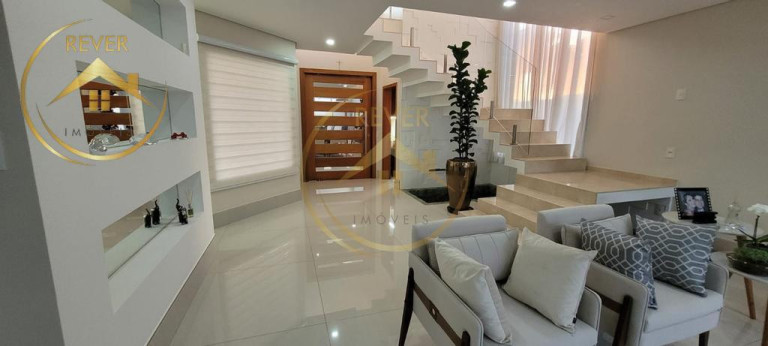 Imagem Sobrado com 3 Quartos à Venda, 330 m² em Alphaville Campinas - Campinas Imagem Sobrado com 3 Quartos à Venda, 330 m² em Alphaville Campinas - Campinas