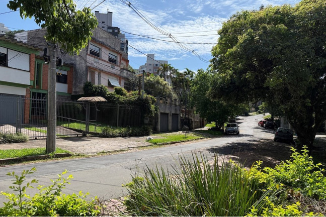Imagem Terreno à Venda, 532 m² em Petrópolis - Porto Alegre