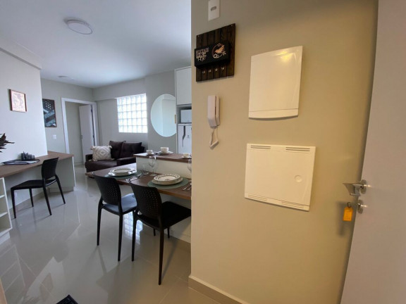 Imagem Imóvel com 1 Quarto à Venda, 54 m² em Centro - Curitiba