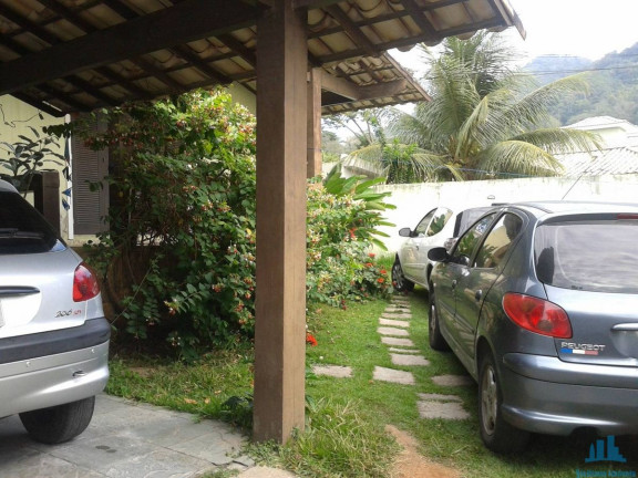 Imagem Casa com 3 Quartos à Venda, 286 m² em Serra Grande - Niterói Imagem Casa com 3 Quartos à Venda, 286 m² em Serra Grande - Niterói