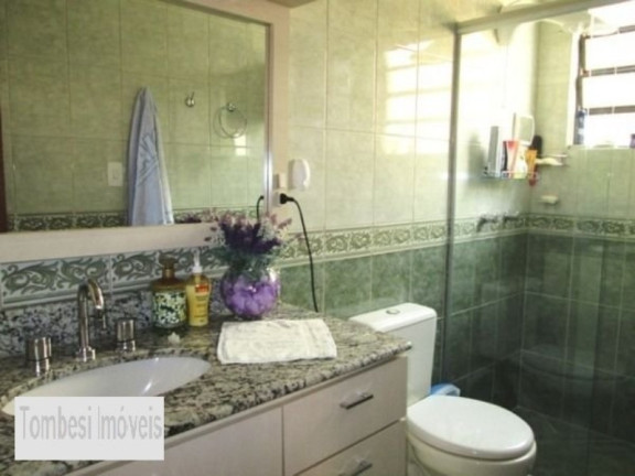 Imagem Casa com 3 Quartos à Venda, 187 m² em Sarandi - Porto Alegre Imagem Casa com 3 Quartos à Venda, 187 m² em Sarandi - Porto Alegre