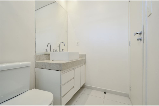 Imagem Apartamento com 3 Quartos à Venda, 188 m² em Cerqueira César - São Paulo