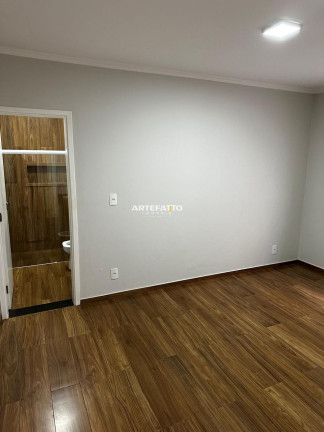 Imagem Casa com 2 Quartos à Venda, 178 m² Imagem Casa com 2 Quartos à Venda, 178 m²