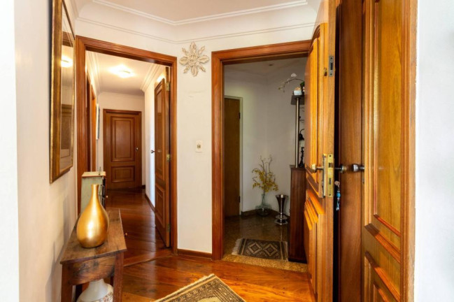 Imagem Imóvel com 3 Quartos à Venda, em Vila Mariana - São Paulo Imagem Imóvel com 3 Quartos à Venda, em Vila Mariana - São Paulo