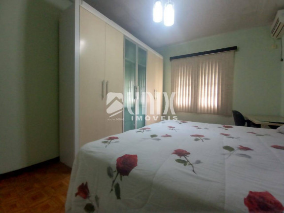 Imagem Casa com 4 Quartos à Venda, 140 m² em Centro - Campos Dos Goytacazes Imagem Casa com 4 Quartos à Venda, 140 m² em Centro - Campos Dos Goytacazes