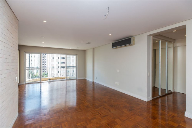Imagem Apartamento com 3 Quartos à Venda, 158 m² em Moema - São Paulo