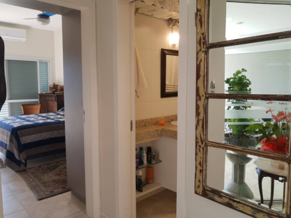 Imagem Casa com 3 Quartos à Venda, 200 m² em Jurerê - Florianópolis Imagem Casa com 3 Quartos à Venda, 200 m² em Jurerê - Florianópolis
