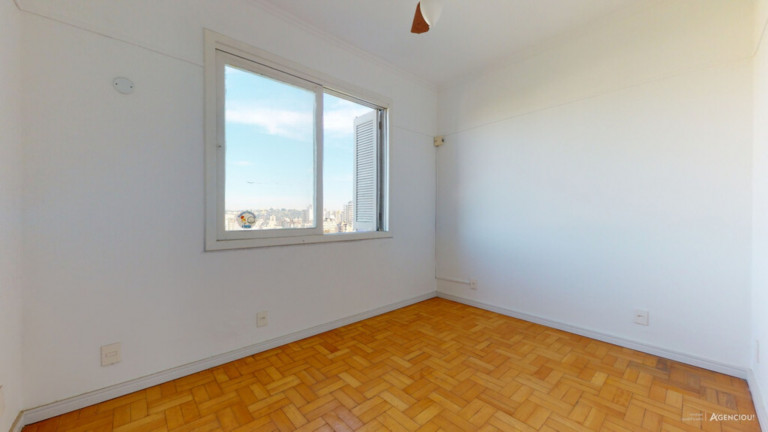Imagem Imóvel com 2 Quartos à Venda, 74 m² em Petrópolis - Porto Alegre Imagem Imóvel com 2 Quartos à Venda, 74 m² em Petrópolis - Porto Alegre