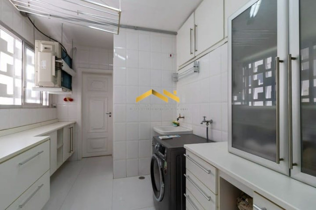 Imagem Apartamento com 3 Quartos à Venda, 224 m² em Jardim Paulista - São Paulo Imagem Apartamento com 3 Quartos à Venda, 224 m² em Jardim Paulista - São Paulo