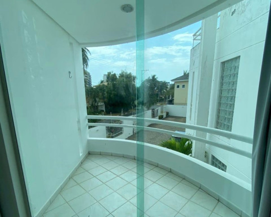 Imagem Casa com 4 Quartos à Venda, 220 m² em Buraquinho - Lauro De Freitas