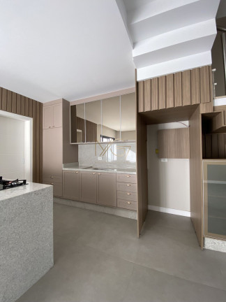 Imagem Casa de Condomínio com 3 Quartos à Venda, 110 m² em Boqueirão - Curitiba Imagem Casa de Condomínio com 3 Quartos à Venda, 110 m² em Boqueirão - Curitiba