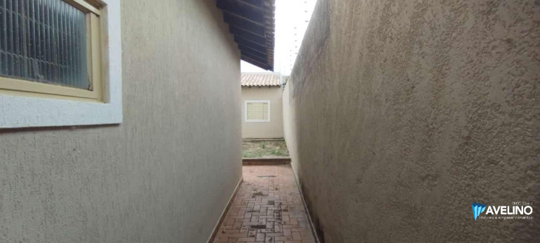 Imagem Casa com 3 Quartos à Venda, 170 m² em Jardim São Lourenço - Campo Grande Imagem Casa com 3 Quartos à Venda, 170 m² em Jardim São Lourenço - Campo Grande