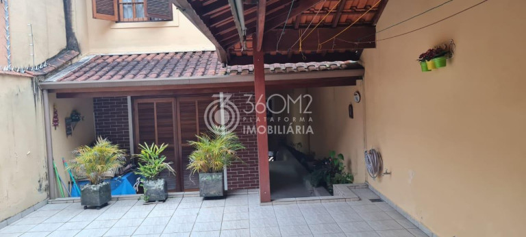 Imagem Casa com 3 Quartos à Venda, 157 m² em Conceição - Diadema