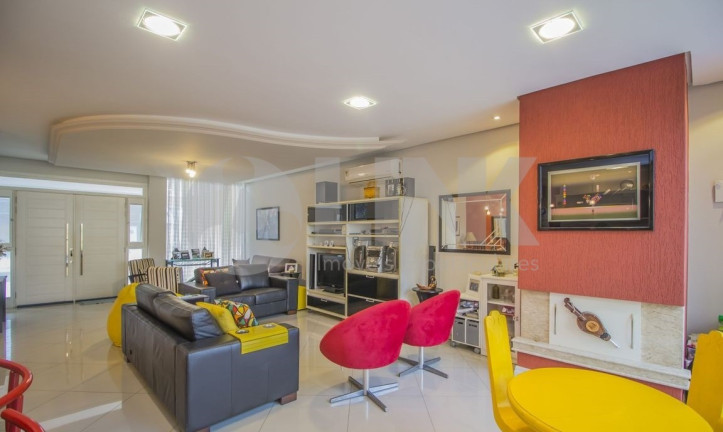 Imagem Casa com 3 Quartos à Venda, 222 m² em Ecoville - Porto Alegre Imagem Casa com 3 Quartos à Venda, 222 m² em Ecoville - Porto Alegre
