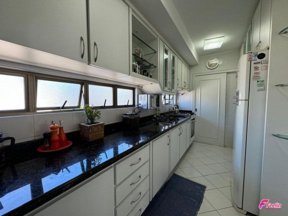 Imagem Apartamento com 3 Quartos à Venda, 110 m² em Centro - Florianópolis Imagem Apartamento com 3 Quartos à Venda, 110 m² em Centro - Florianópolis