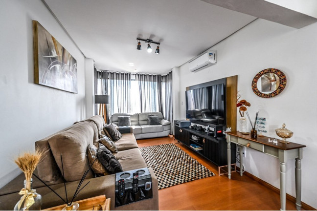 Imagem Cobertura com 3 Quartos à Venda, 207 m² em Santa Tereza - Porto Alegre Imagem Cobertura com 3 Quartos à Venda, 207 m² em Santa Tereza - Porto Alegre
