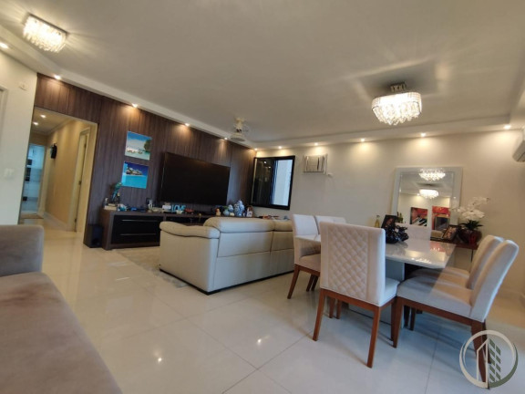 Imagem Apartamento com 3 Quartos à Venda, 184 m² em Pompéia - Santos