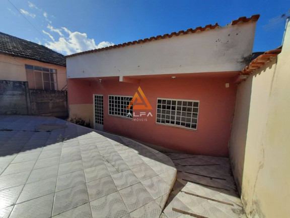 Imagem Casa com 2 Quartos à Venda, 70 m² Imagem Casa com 2 Quartos à Venda, 70 m²