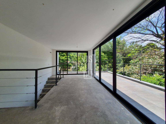 Imagem Casa com 3 Quartos à Venda, 318 m² em Jardim Paulista - São Paulo Imagem Casa com 3 Quartos à Venda, 318 m² em Jardim Paulista - São Paulo