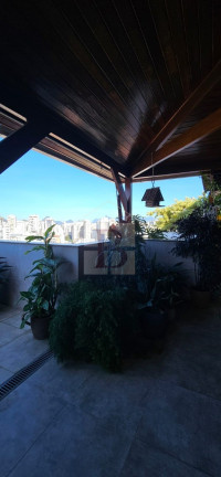 Imagem Cobertura com 4 Quartos à Venda, 212 m² em Santa Rosa - Niterói
