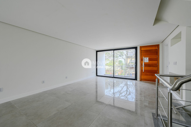Imagem Casa com 3 Quartos à Venda, 291 m² Imagem Casa com 3 Quartos à Venda, 291 m²