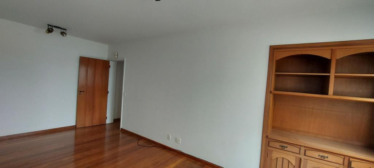 Imagem Apartamento com 4 Quartos à Venda, 280 m² em Cambuí - Campinas