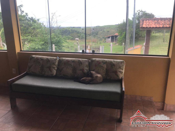 Imagem Chácara com 3 Quartos à Venda, 400 m² em Bandeira Branca - Jacareí Imagem Chácara com 3 Quartos à Venda, 400 m² em Bandeira Branca - Jacareí