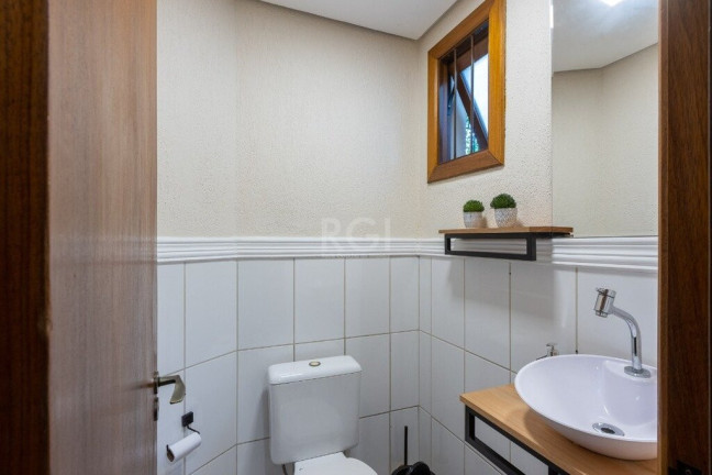 Imagem Casa de Condomínio com 3 Quartos à Venda, 217 m² em Tristeza - Porto Alegre Imagem Casa de Condomínio com 3 Quartos à Venda, 217 m² em Tristeza - Porto Alegre