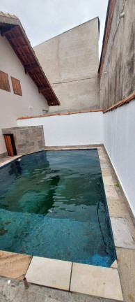 Imagem Casa com 2 Quartos à Venda, 60 m² em Jardim Leonor - Mongaguá Imagem Casa com 2 Quartos à Venda, 60 m² em Jardim Leonor - Mongaguá