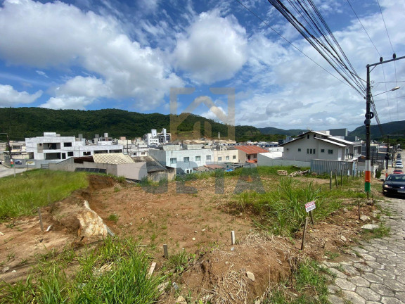Imagem Terreno à Venda, 300 m² em Rio Pequeno - Camboriú