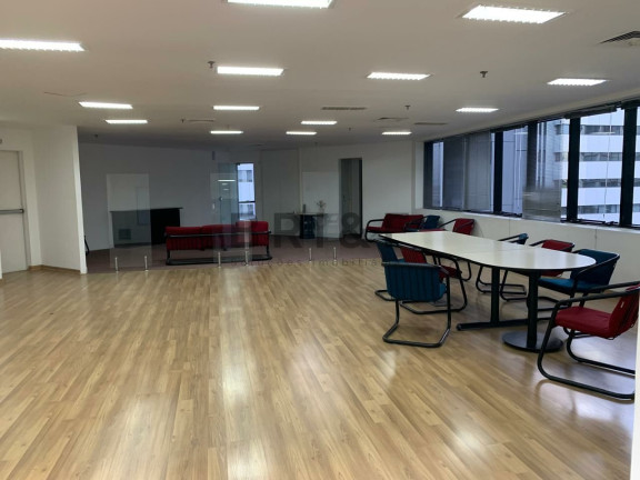 Imagem Imóvel Comercial à Venda ou Locação, 223 m² em Brooklin - São Paulo Imagem Imóvel Comercial à Venda ou Locação, 223 m² em Brooklin - São Paulo