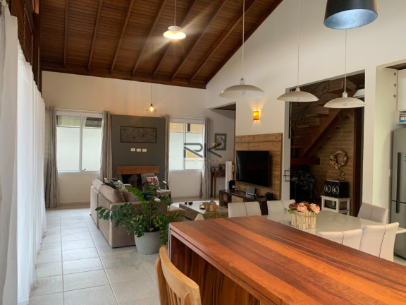 Imagem Casa de Condomínio com 4 Quartos à Venda, 207 m² em Horto Florestal - Ubatuba