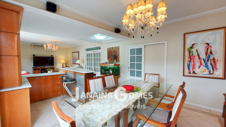 Imagem Casa com 4 Quartos à Venda, 300 m² em São Francisco - Niterói