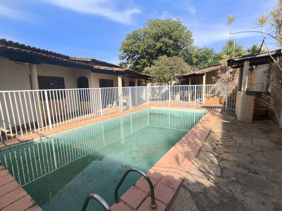 Imagem Casa com 4 Quartos para Alugar, 300 m² em Parque Acalanto - Goiania Imagem Casa com 4 Quartos para Alugar, 300 m² em Parque Acalanto - Goiania