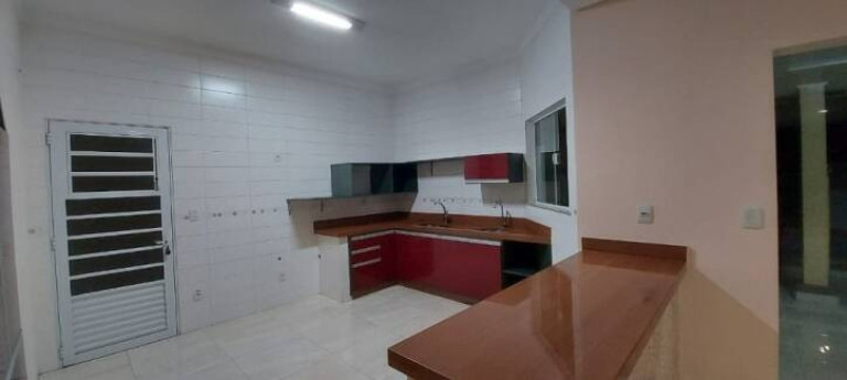 Imagem Casa com 3 Quartos à Venda, 469 m² em Piracangaguá - Taubaté Imagem Casa com 3 Quartos à Venda, 469 m² em Piracangaguá - Taubaté