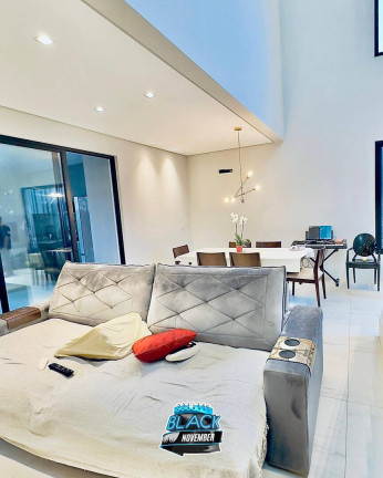 Imagem Casa com 4 Quartos à Venda, 250 m² em Condomínio Belvedere Ii - Cuiabá Imagem Casa com 4 Quartos à Venda, 250 m² em Condomínio Belvedere Ii - Cuiabá