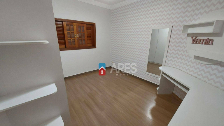 Imagem Chácara com 3 Quartos à Venda, 332 m² em Praia Dos Namorados - Americana Imagem Chácara com 3 Quartos à Venda, 332 m² em Praia Dos Namorados - Americana
