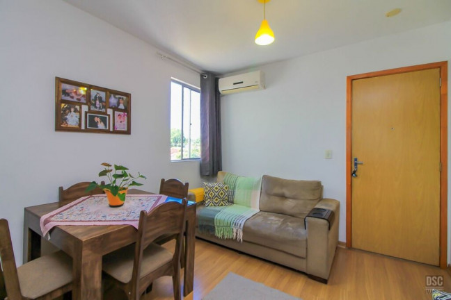 Imagem Imóvel com 2 Quartos à Venda, 38 m² em Restinga - Porto Alegre Imagem Imóvel com 2 Quartos à Venda, 38 m² em Restinga - Porto Alegre
