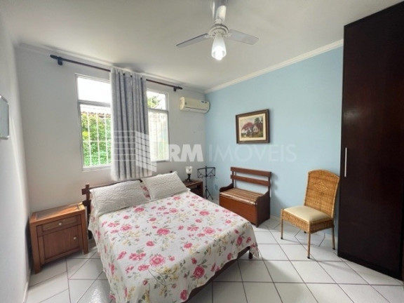 Imagem Casa com 4 Quartos à Venda, 200 m² em Stella Maris - Salvador Imagem Casa com 4 Quartos à Venda, 200 m² em Stella Maris - Salvador