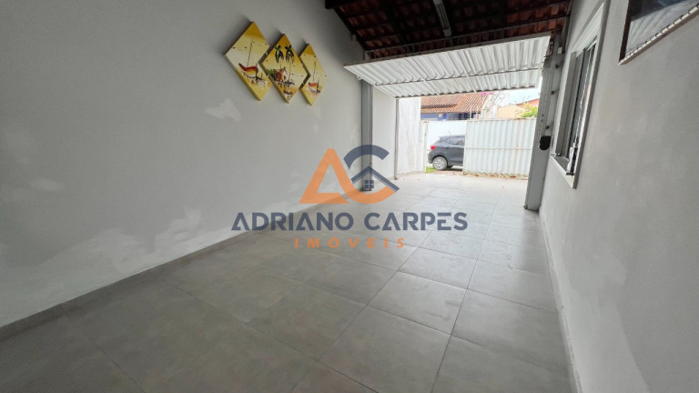 Imagem Casa com 3 Quartos à Venda, 107 m² em Itacolomi - Balneário Piçarras Imagem Casa com 3 Quartos à Venda, 107 m² em Itacolomi - Balneário Piçarras