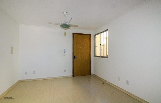 Imagem Apartamento com 2 Quartos à Venda, 38 m² em Vila Nova - Porto Alegre